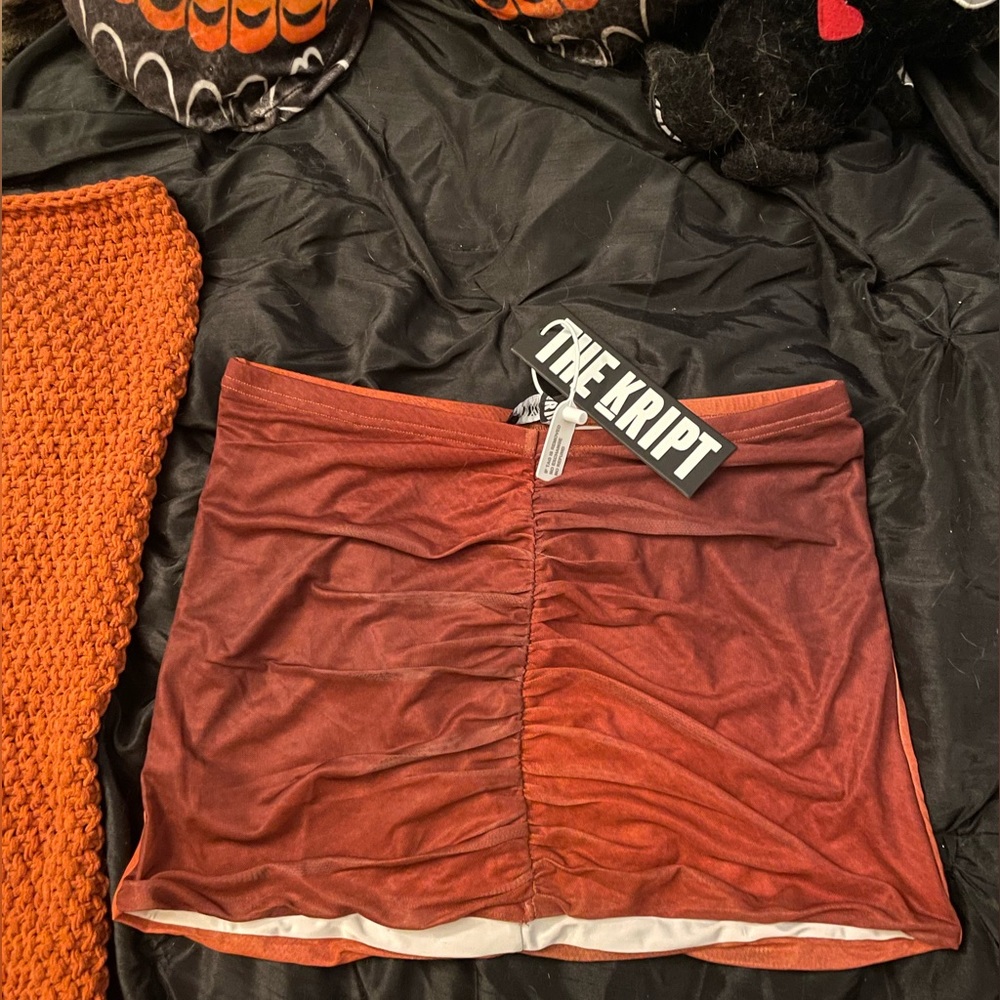 The kript orange ruched skirt